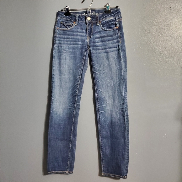 American Eagle Skinny Stretch Jeans Size 2 Short - Picture 1 of 8